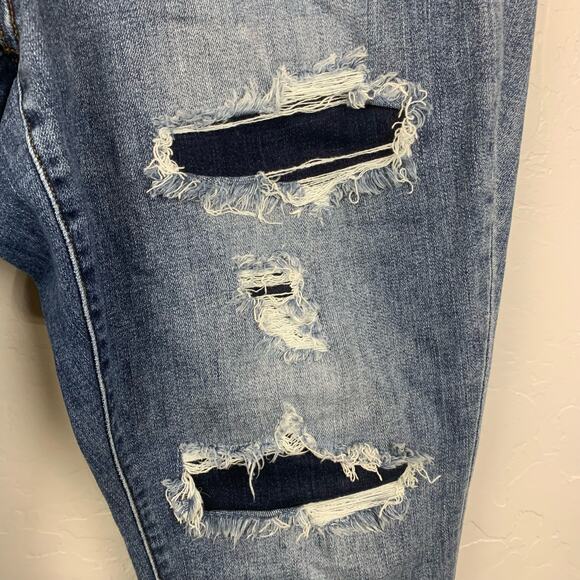 Judy Blue Jeans Women's Size 18W  Blue Boyfriend Fit Distressed Medium Wash - Picture 3 of 10